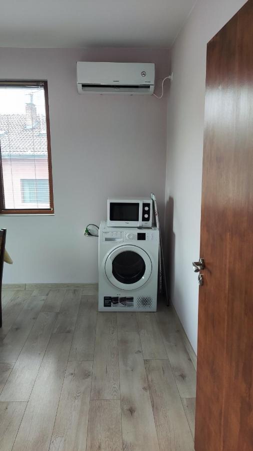 Liliya Apartment Pleven Luaran gambar